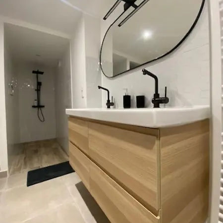 Appartement Le Cocoon Le Cheylard Exterior foto
