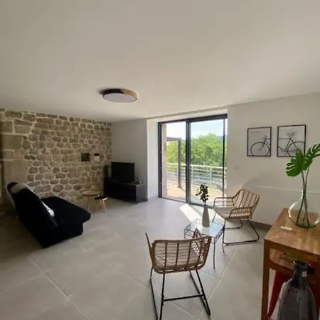Appartement Le Cocoon Le Cheylard Exterior foto